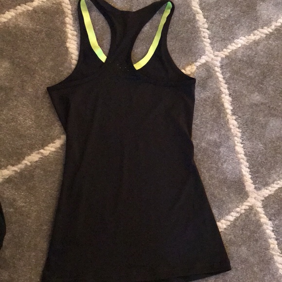 Nike Pro. - Picture 6 of 8